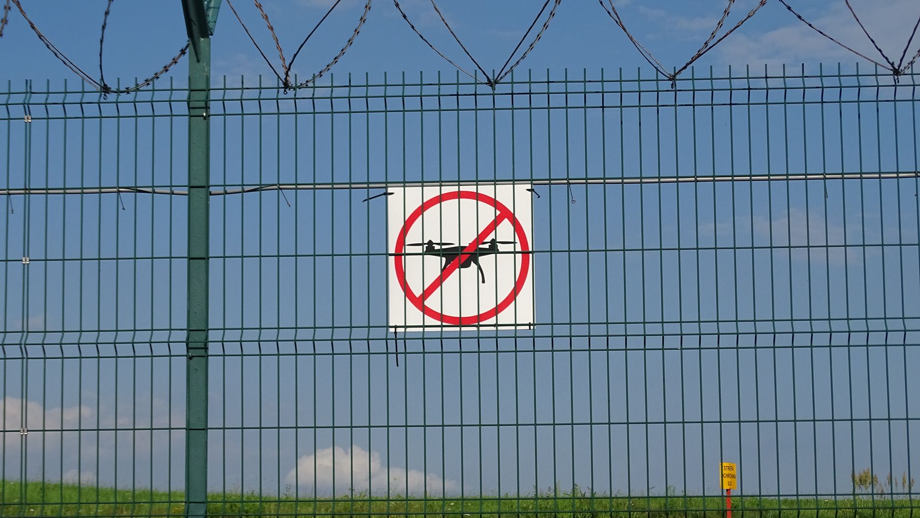 Ogrodzenie po 20 września 2026? Nowe przepisy zmienią wygląd Twojej posesji. Przewodnik z konkretnymi wymogami